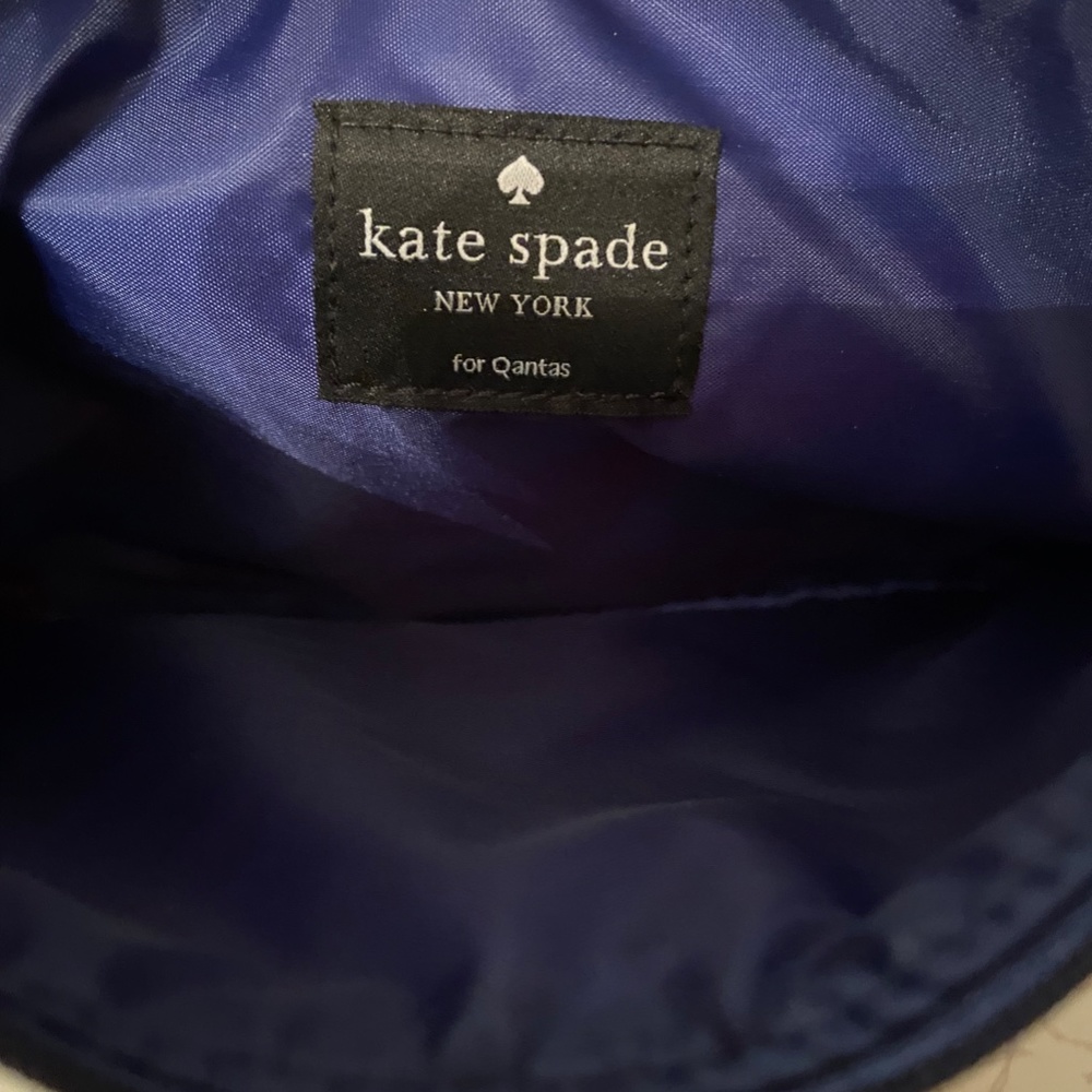 Kate Spade clutch for Qantas Air. Colorful geometric design w/ deep blue lining - Picture 4 of 8